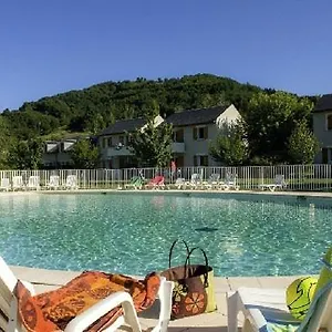 https://t3-duplex-village-geolia-saint-geniez-dolt-avec-2.midi-pyreneeshotels.com