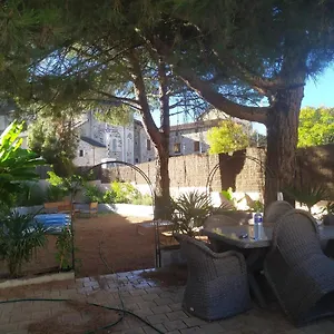 https://50m2-tout-confort-jardin-terrasse-balcons-2pers.midi-pyreneeshotels.com